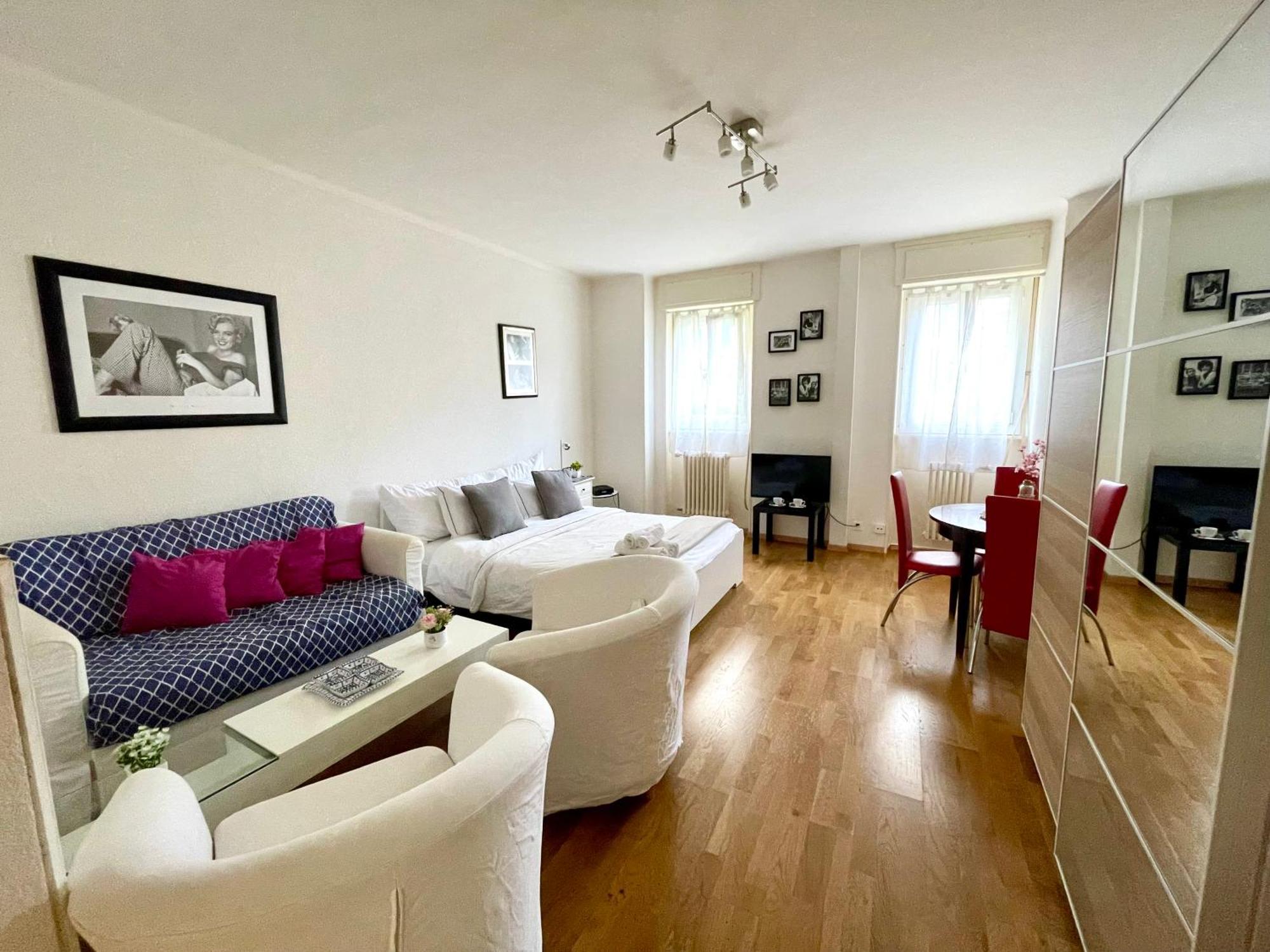 7 Min Walking From Gare Apartment *
